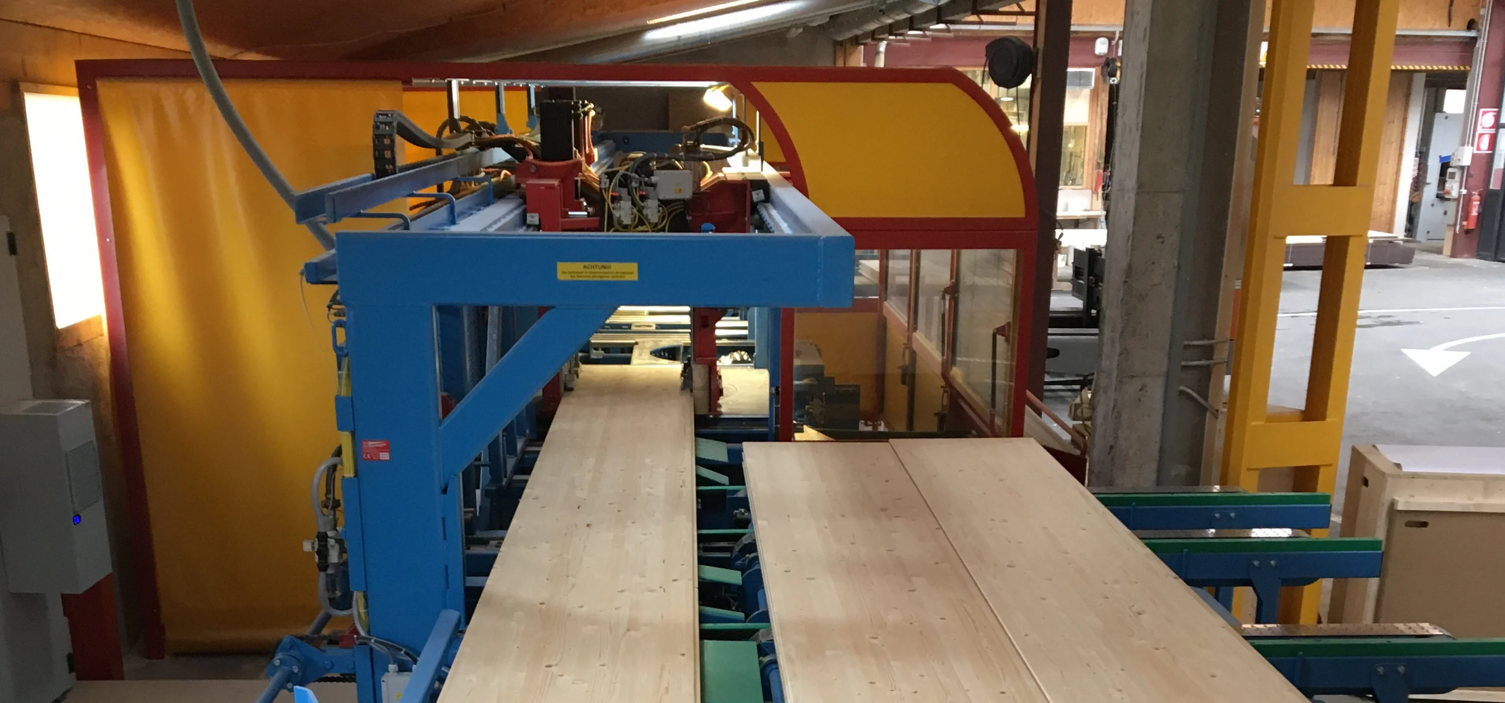 Sonderlösungen aus Holz Zimmerei Kaserer